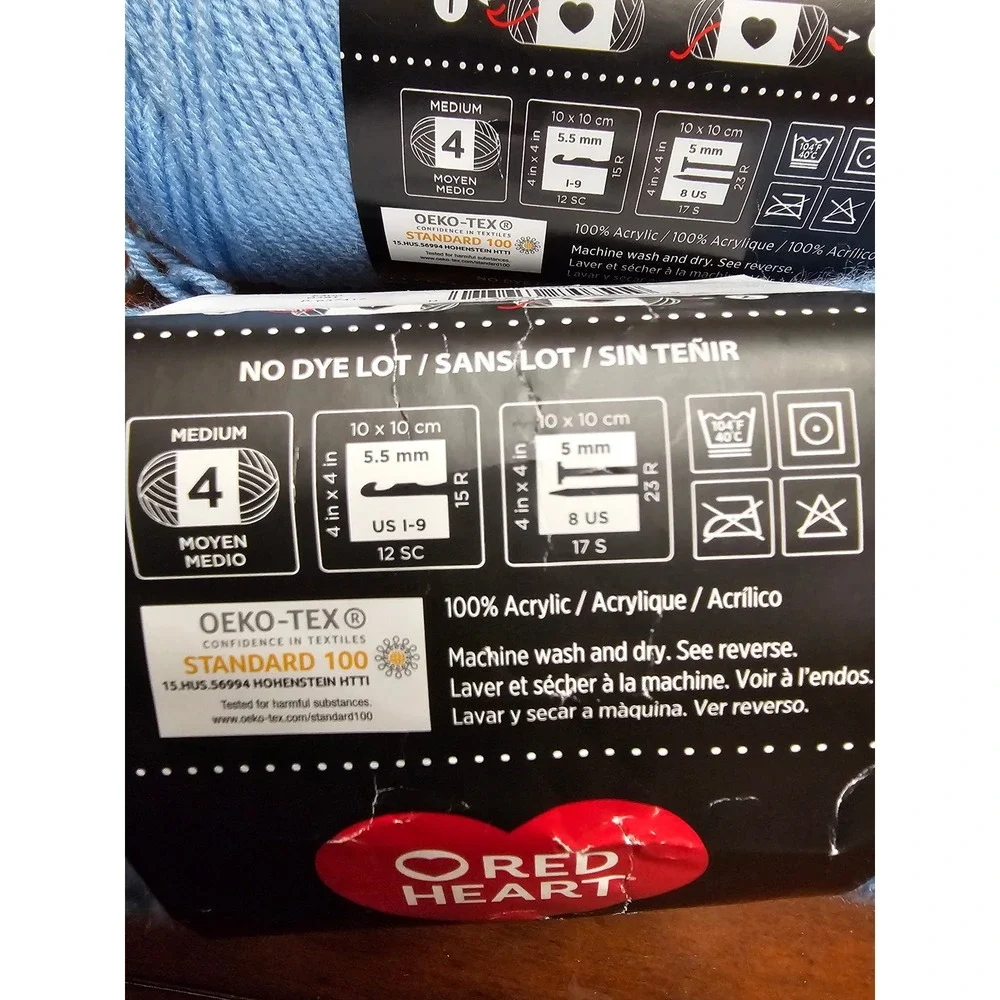 Red Heart Super Saver Light‎ Blue Acrylic Yarn 2 Skeins M5824 H8